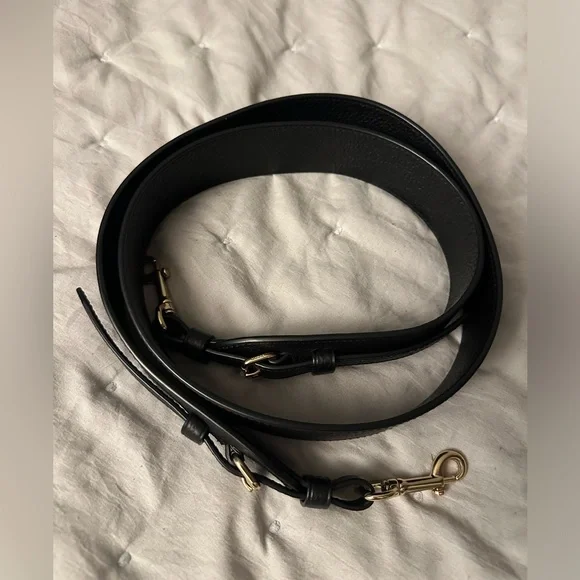 Coach Black Leather Guitar Strap - Picture 5 of 7